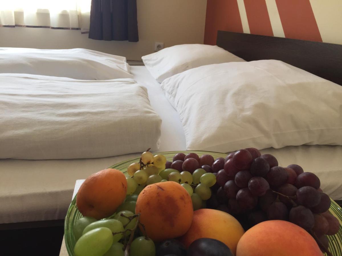 City Hotel Agoston Pecs Luaran gambar